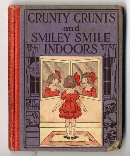01_Grunty_Grunt_and_Smiley_Smile_Indoors